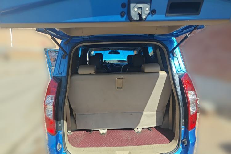 Used Wuling Hongguang 2013 1.5L S Luxury Model Trunk