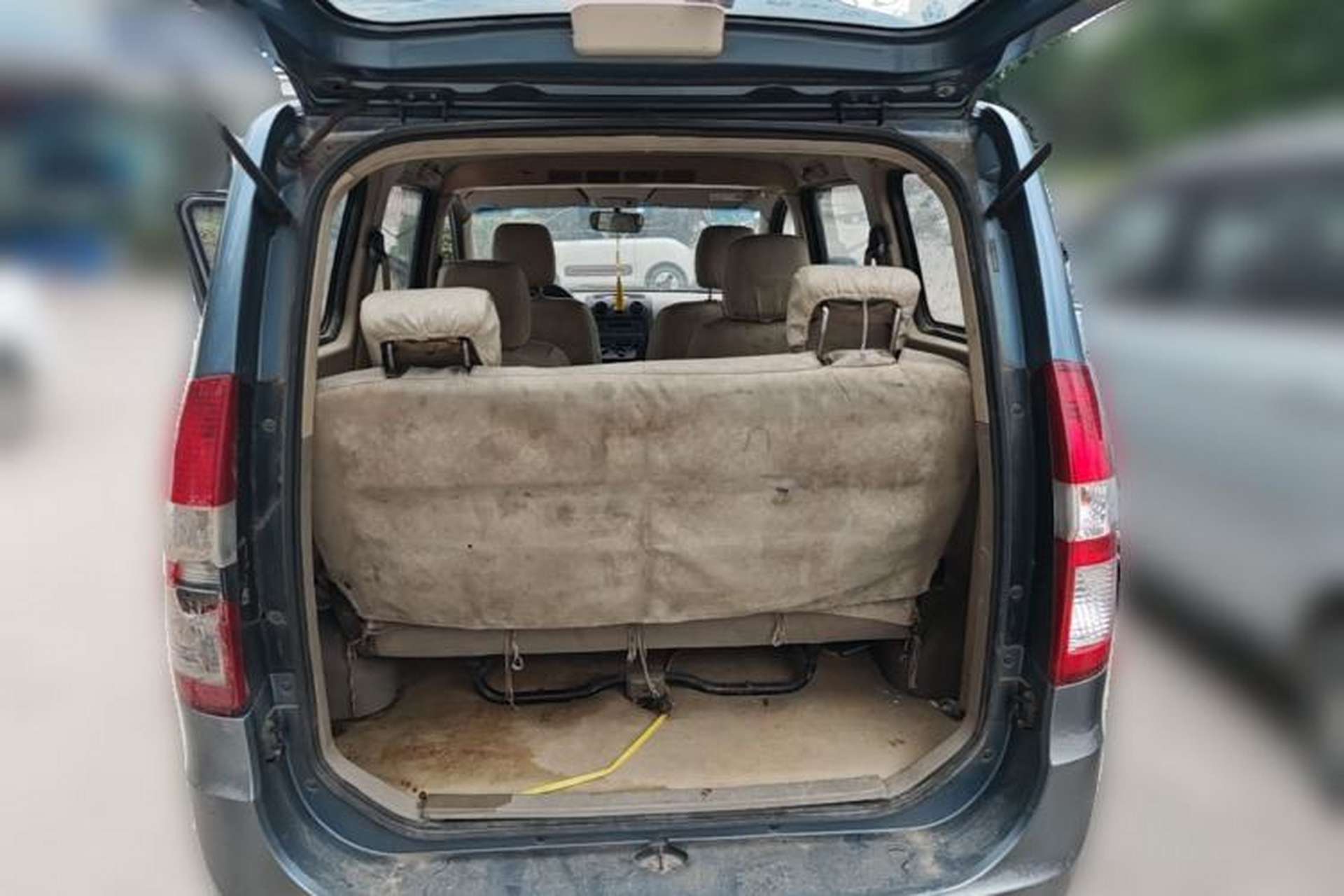 Used Wuling Hongguang 2013 1.5L Standard Version Trunk