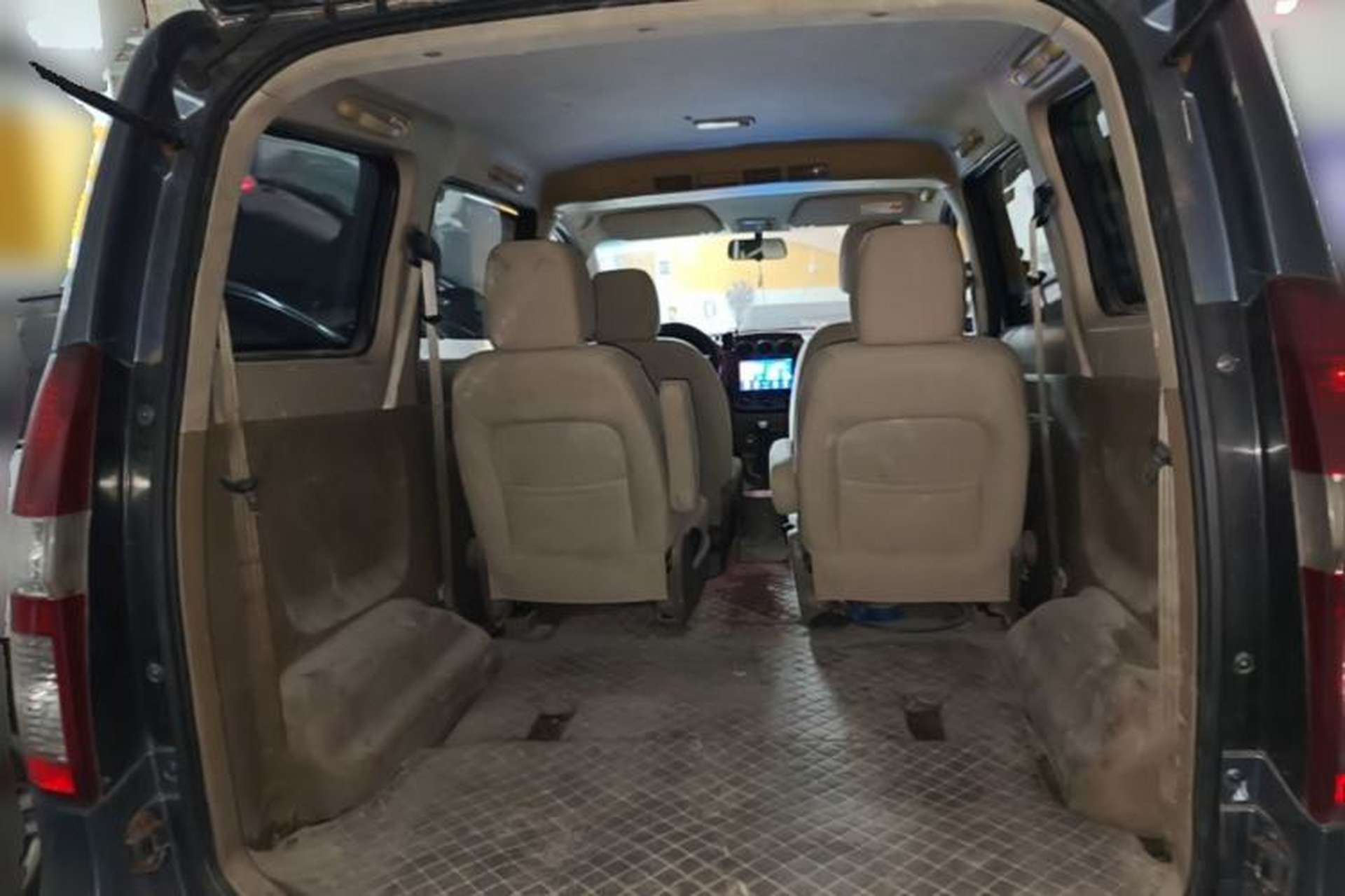 Used Wuling Hongguang 2013 1.5L Standard Version Trunk