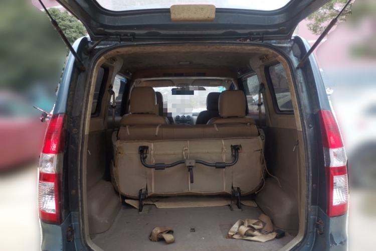 Used Wuling Hongguang 2013 1.5L Base Version Trunk