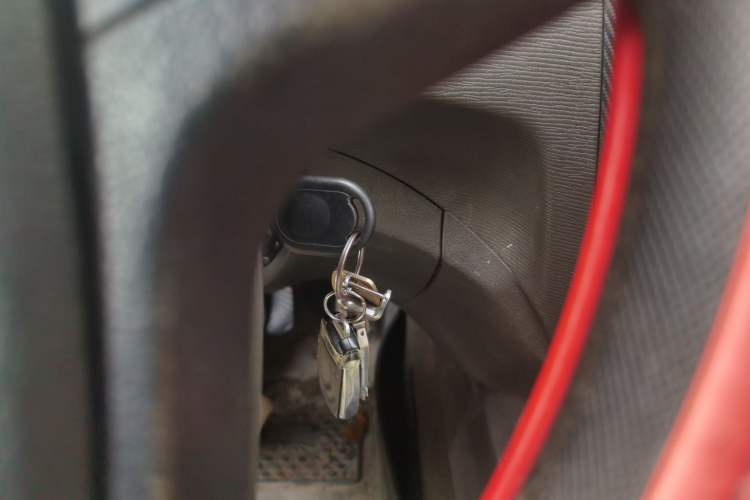 Used Wuling Hongguang 2013 1.5L Base Version Vehicle Key