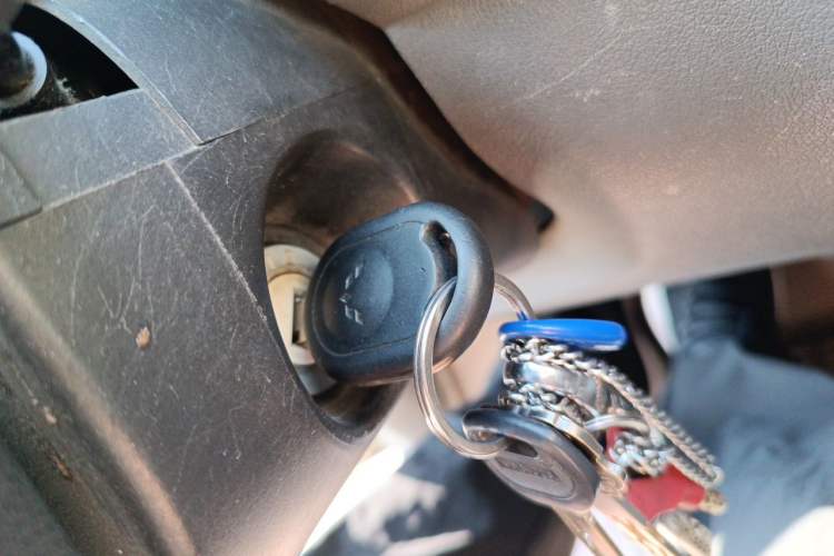 Used Wuling Hongguang 2013 1.5L Base Version Vehicle Key