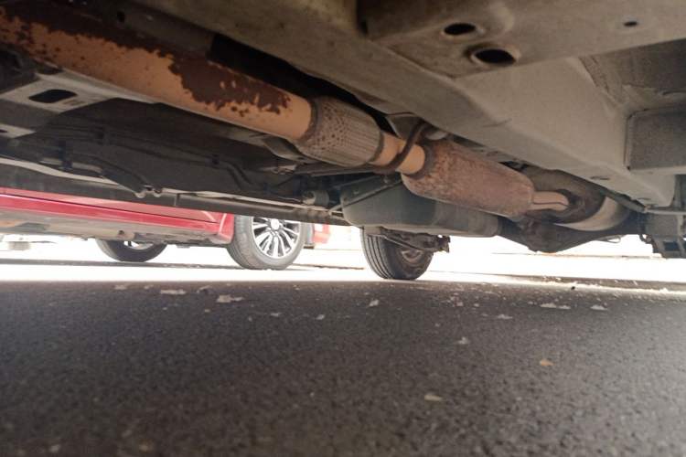 Used Wuling Hongguang 2013 1.5L S Comfort Model Chassis Front Left