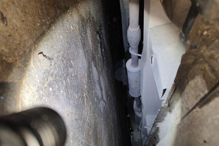 Used Wuling Hongguang 2013 1.5L S Comfort Model Chassis Front Left