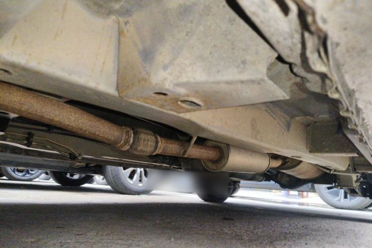Used Wuling Hongguang 2013 1.2L S Comfort Model China IV Standard Chassis Front Left