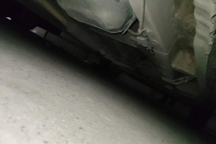 Used Wuling Hongguang 2013 1.5L S Comfort Model Chassis Front Right