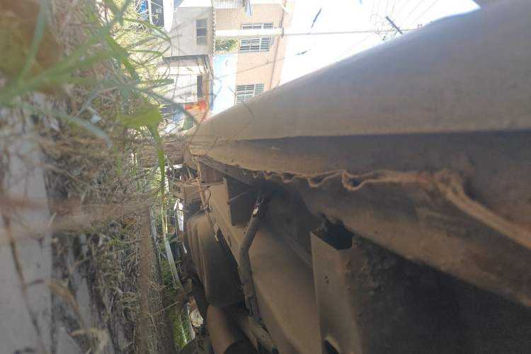 Used Wuling Hongguang 2013 1.5L S Luxury Model Chassis Front Right