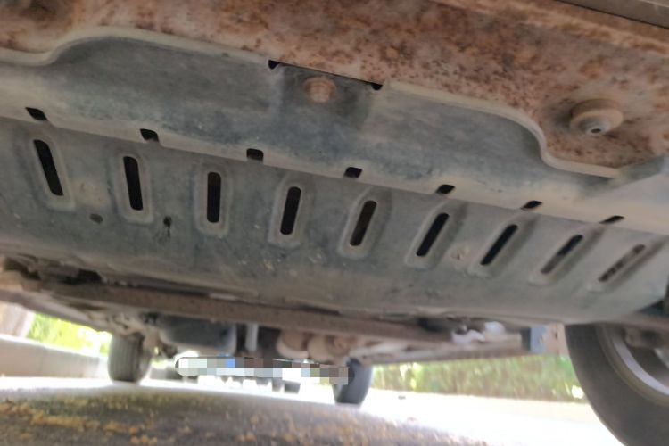 Used Wuling Hongguang 2013 1.2L S Comfort Model China IV Standard Chassis Front