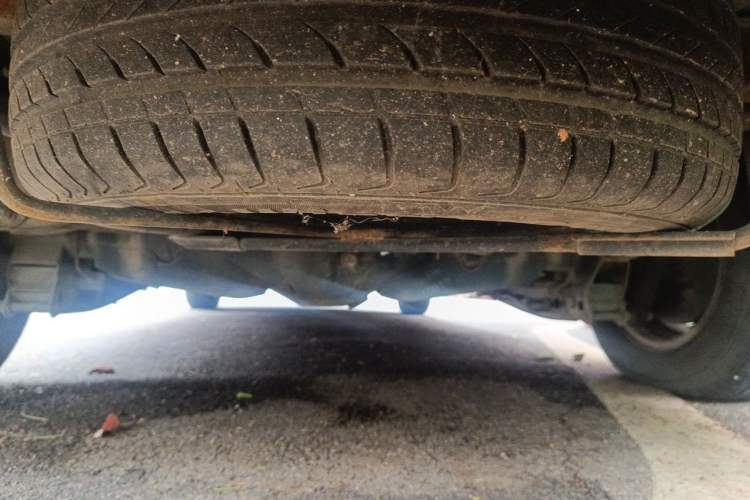 Used Wuling Hongguang 2013 1.5L S Comfort Model Chassis Rear
