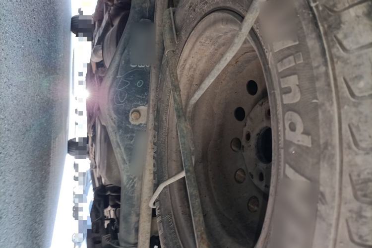 Used Wuling Hongguang 2013 1.5L S Comfort Model Chassis Rear