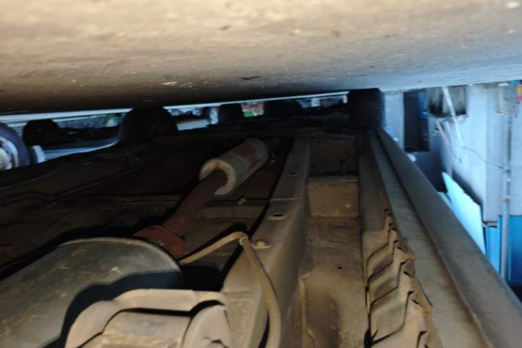 Used Wuling Hongguang 2013 1.5L S Comfort Model Chassis Rear Left