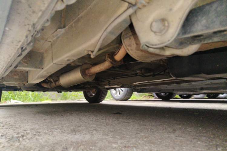 Used Wuling Hongguang 2013 1.2L S Comfort Model China IV Standard Chassis Rear Left