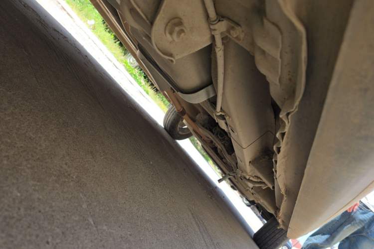 Used Wuling Hongguang 2013 1.5L S Comfort Model Chassis Rear Right