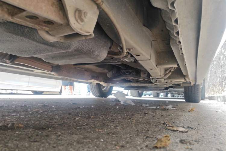 Used Wuling Hongguang 2013 1.5L S Comfort Model Chassis Rear Right