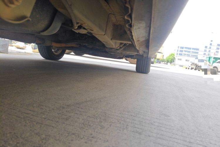 Used Wuling Hongguang 2013 1.5L S Luxury Model Chassis Rear Right
