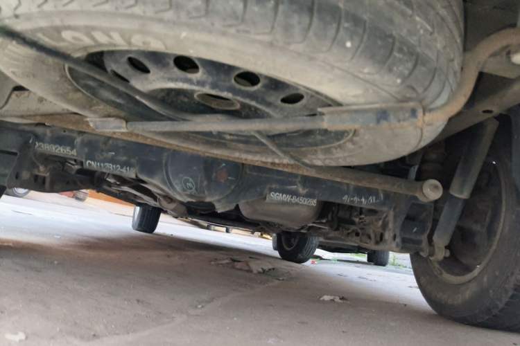 Used Wuling Hongguang 2013 1.2L S Comfort Model China IV Standard Chassis Rear