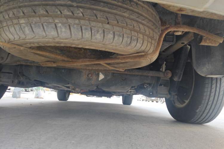 Used Wuling Hongguang 2013 1.5L S Luxury Model Chassis Rear