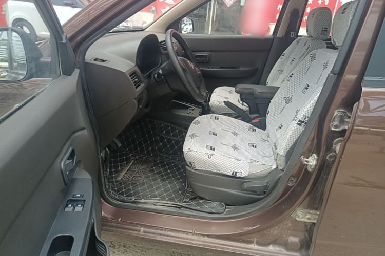 Used Wuling Hongguang 2013 1.2L S Comfort Model China IV Standard Driver Seat