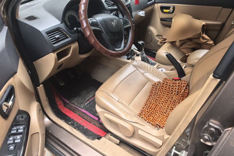 Used Wuling Hongguang 2013 1.5L S Comfort Model Driver Seat