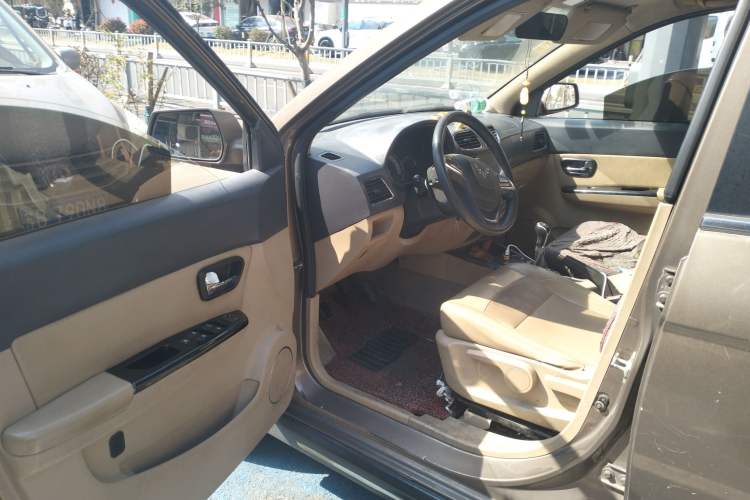Used Wuling Hongguang 2013 1.5L S Luxury Model Driver Seat