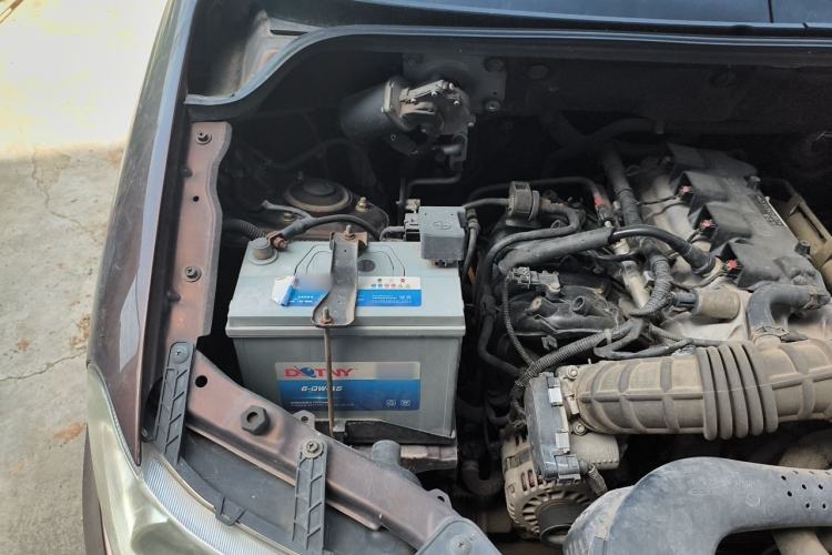 Used Wuling Hongguang 2013 1.5L S Comfort Model Engine Bay Right