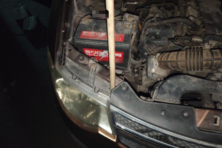 Used Wuling Hongguang 2013 1.5L S Comfort Model Engine Bay Right