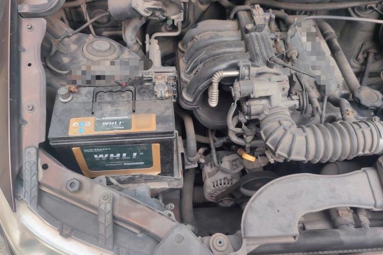 Used Wuling Hongguang 2013 1.2L S Comfort Model China IV Standard Engine Bay Right