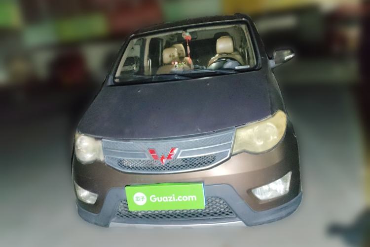 Used Wuling Hongguang 2013 1.5L S Comfort Model Front