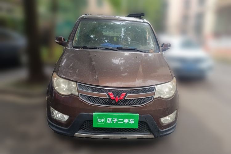 Used Wuling Hongguang 2013 1.5L S Comfort Model Front