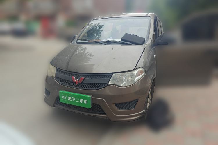 Used Wuling Hongguang 2013 1.5L Base Version Front
