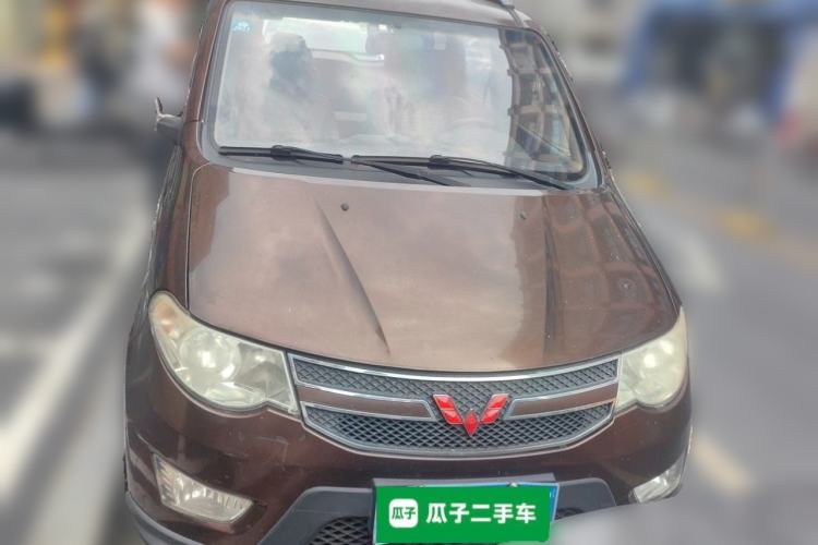 Used Wuling Hongguang 2013 1.2L S Comfort Model China IV Standard Front