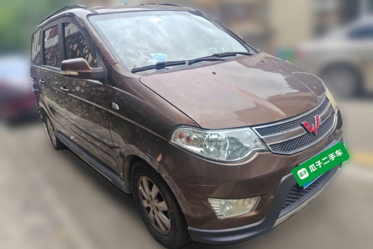 Used Wuling Hongguang 2013 1.5L S Comfort Model Front Right 45 Deg