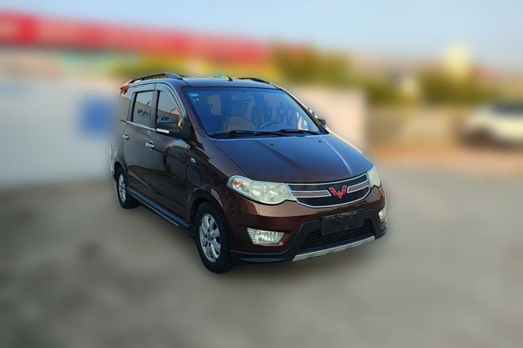Used Wuling Hongguang 2013 1.5L S Comfort Model Front Right 45 Deg
