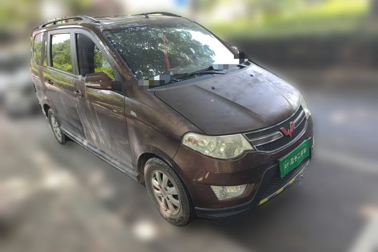 Used Wuling Hongguang 2013 1.2L S Comfort Model China IV Standard Front Right 45 Deg