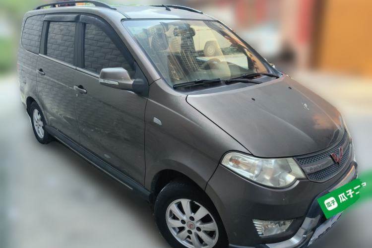 Used Wuling Hongguang 2013 1.2L S Comfort Model China IV Standard Front Right 45 Deg