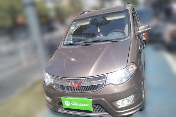 Used Wuling Hongguang 2013 1.5L S Luxury Model Front