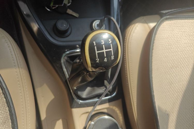 Used Wuling Hongguang 2013 1.5L S Luxury Model Gear Lever