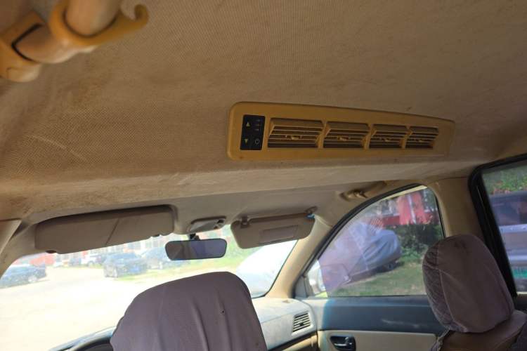 Used Wuling Hongguang 2013 1.5L S Comfort Model Headliner