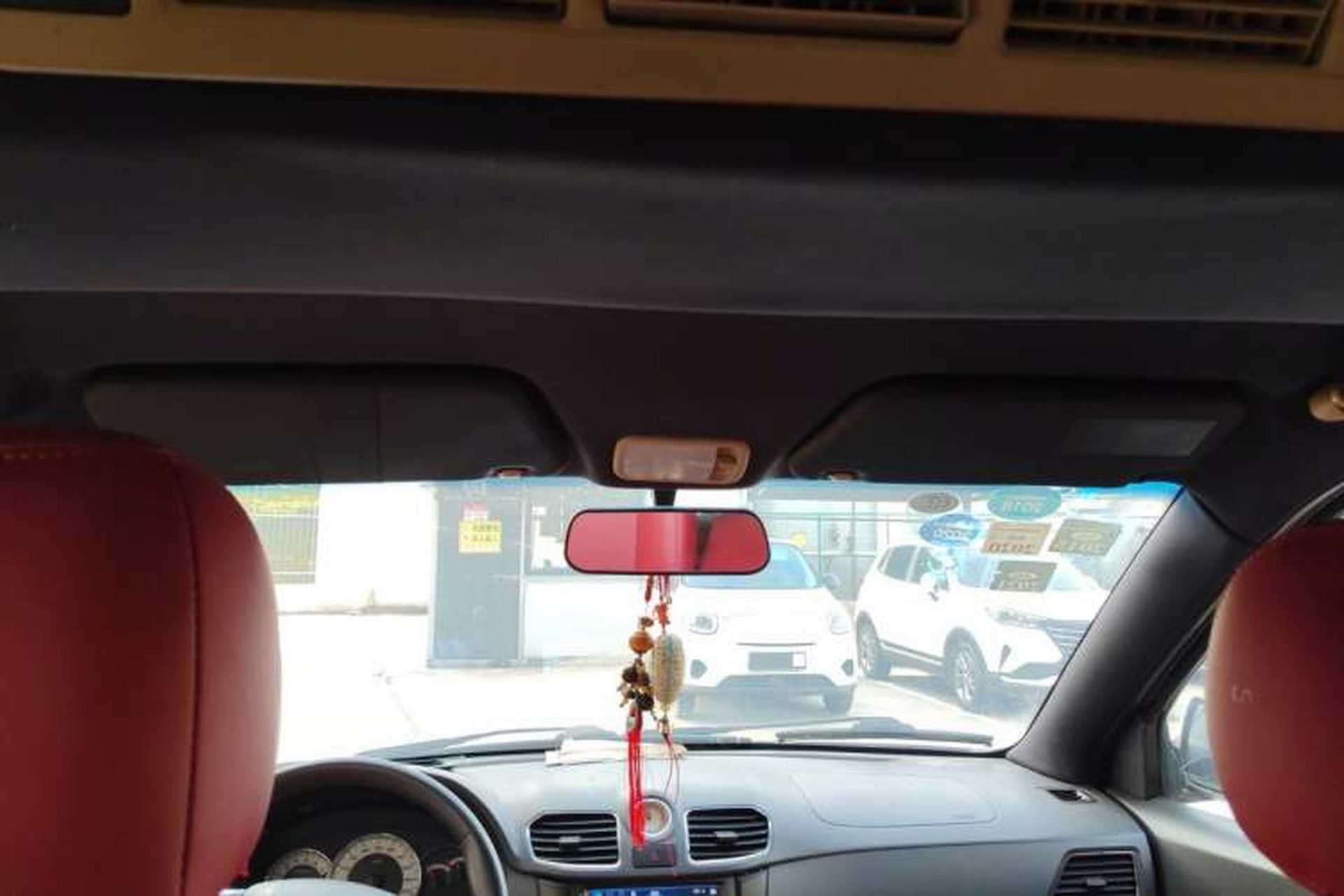 Used Wuling Hongguang 2013 1.5L S Luxury Model Headliner