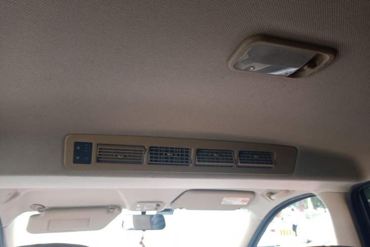 Used Wuling Hongguang 2013 1.5L S Comfort Model Headliner