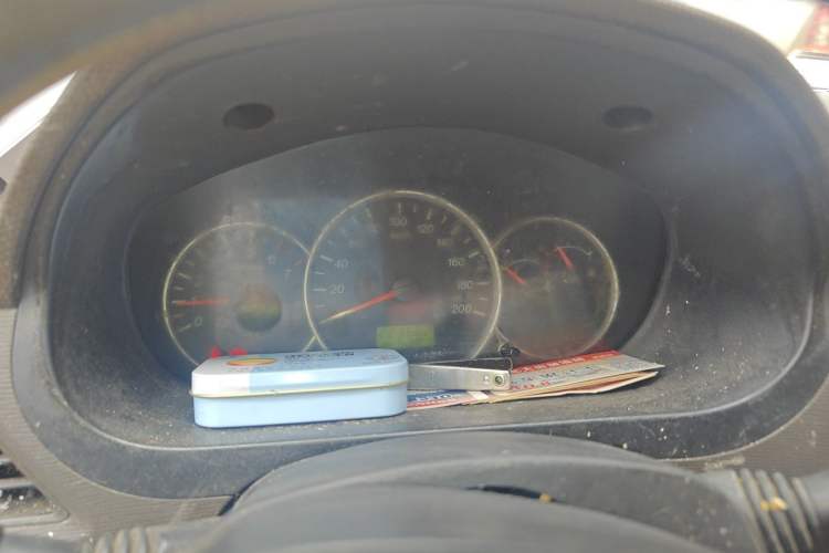 Used Wuling Hongguang 2013 1.5L Base Version Instrument Cluster