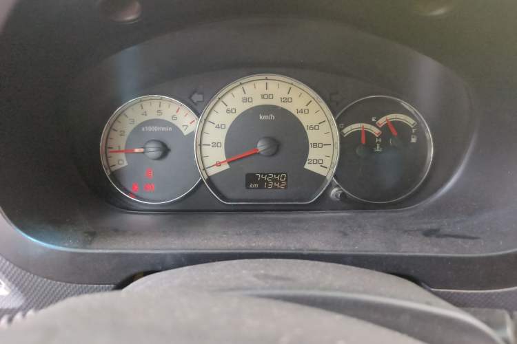 Used Wuling Hongguang 2013 1.2L S Comfort Model China IV Standard Instrument Cluster
