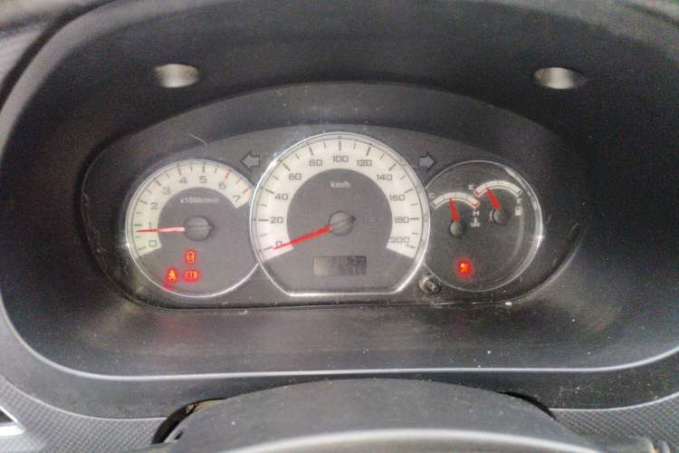 Used Wuling Hongguang 2013 1.2L S Comfort Model China IV Standard Instrument Cluster