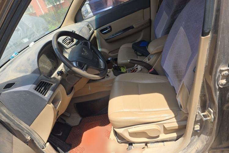 Used Wuling Hongguang 2013 1.5L S Comfort Model Left Front Seat