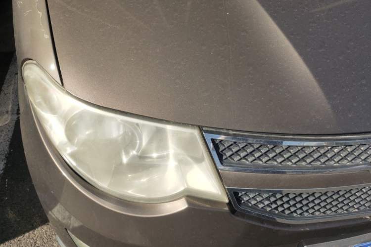Used Wuling Hongguang 2013 1.5L S Luxury Model Right Front Headlight