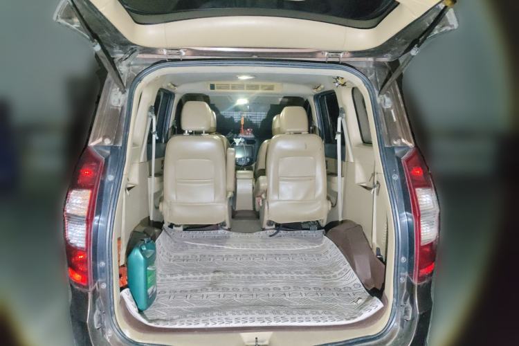 Used Wuling Hongguang 2013 1.5L S Comfort Model Trunk