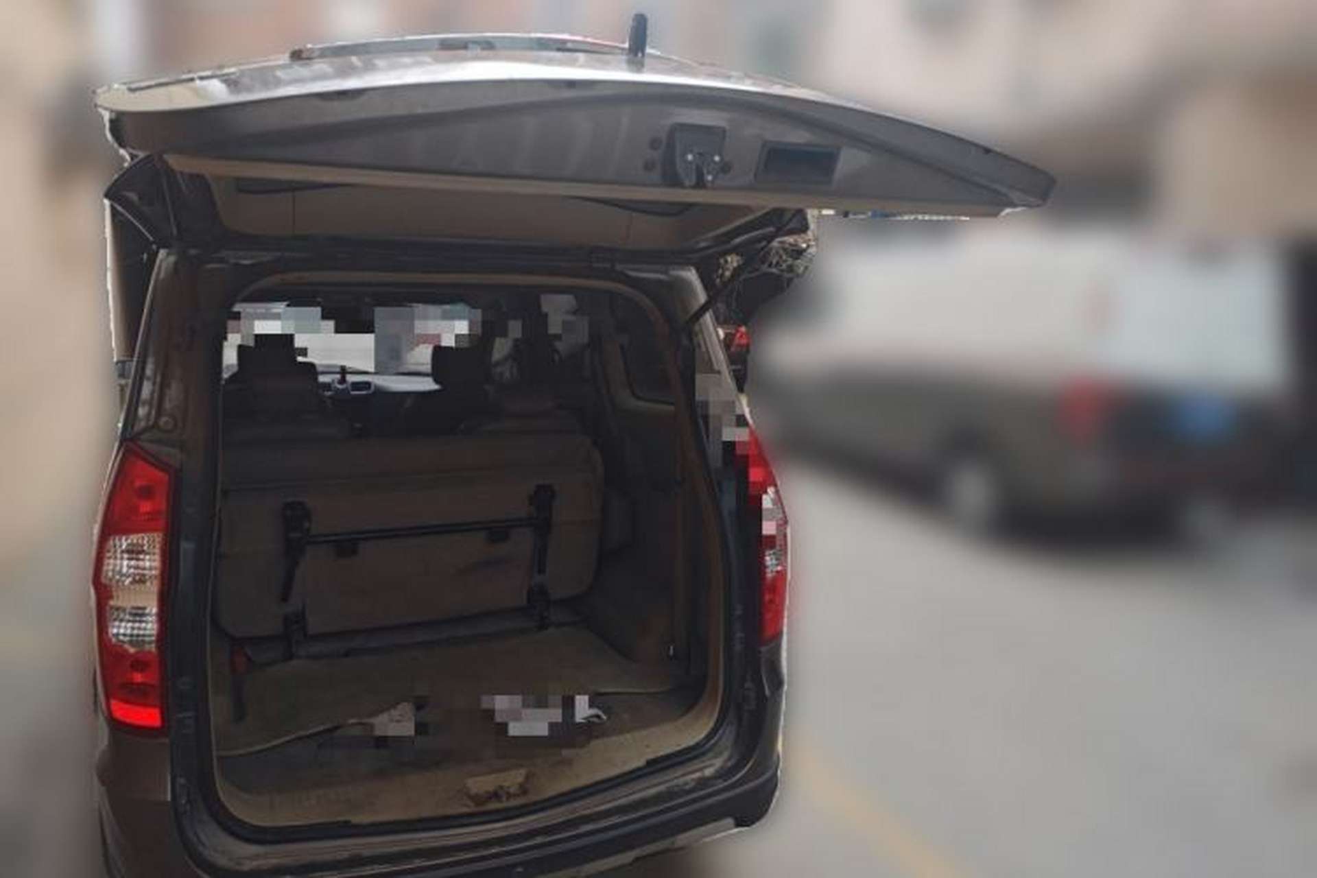 Used Wuling Hongguang 2013 1.5L S Comfort Model Trunk