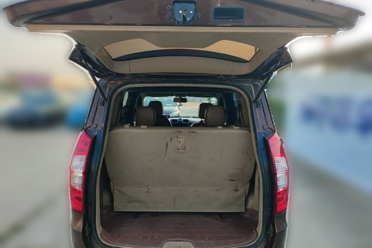 Used Wuling Hongguang 2013 1.5L S Comfort Model Trunk
