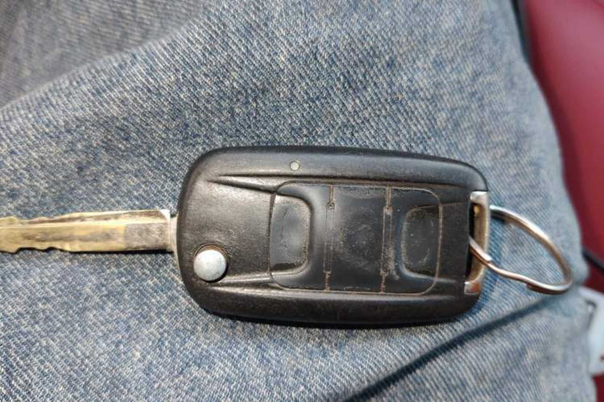 Used Wuling Hongguang 2013 1.5L S Luxury Model Vehicle Key