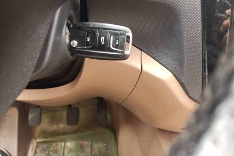 Used Wuling Hongguang 2013 1.5L S Comfort Model Vehicle Key
